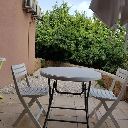 Ariadne 103 -300m From Lighthouse Apartament *