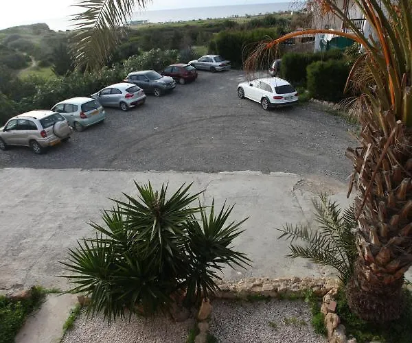 Ariadne 103 -300m From Lighthouse アパート *