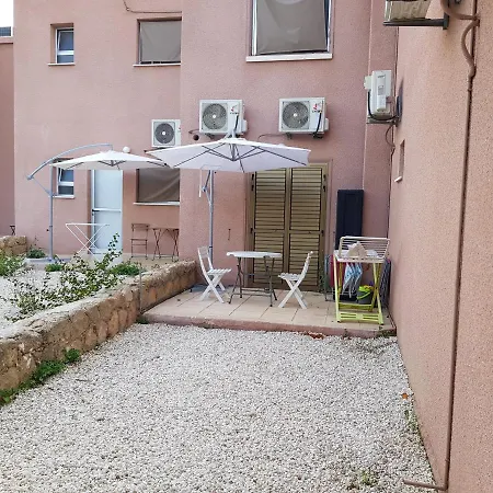 Ariadne 103 -300m From Lighthouse